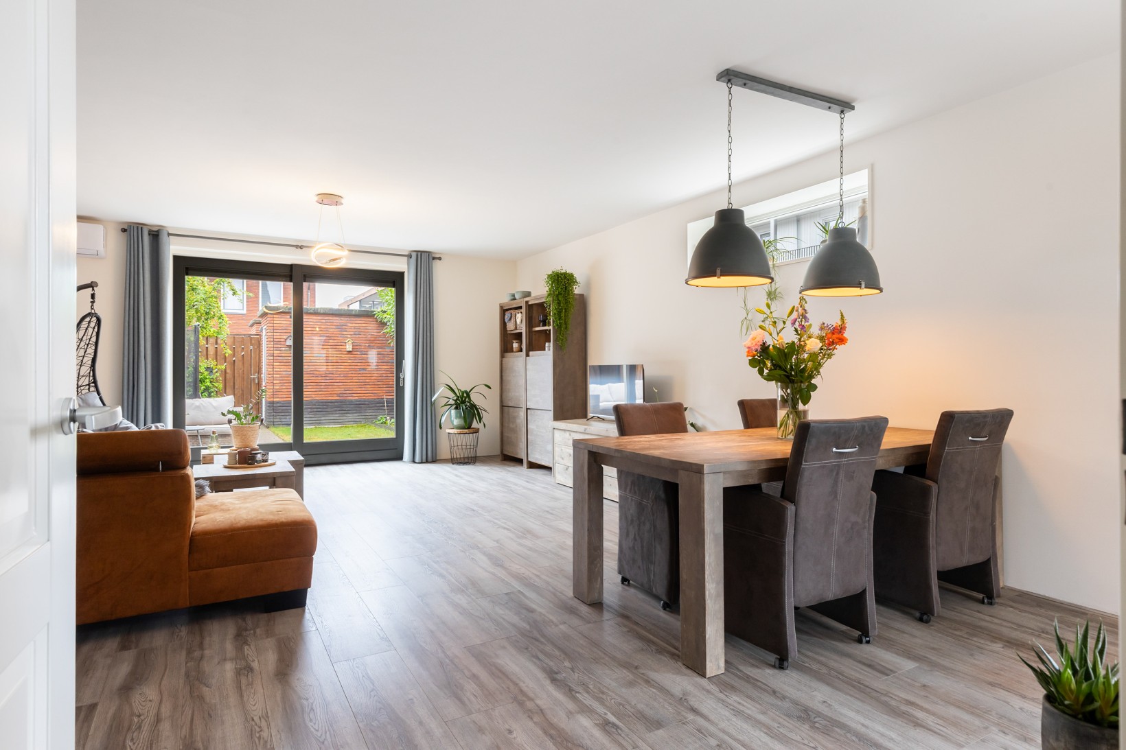 Hoekwoning te koop: Rusalkastraat 27, Apeldoorn