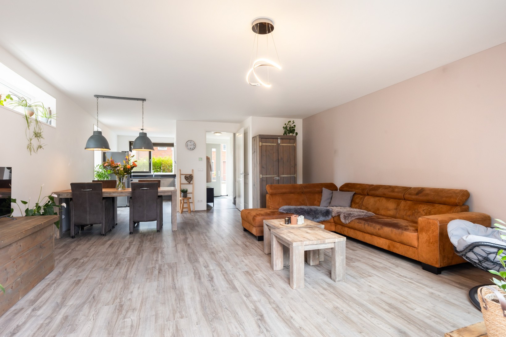 Hoekwoning te koop: Rusalkastraat 27, Apeldoorn