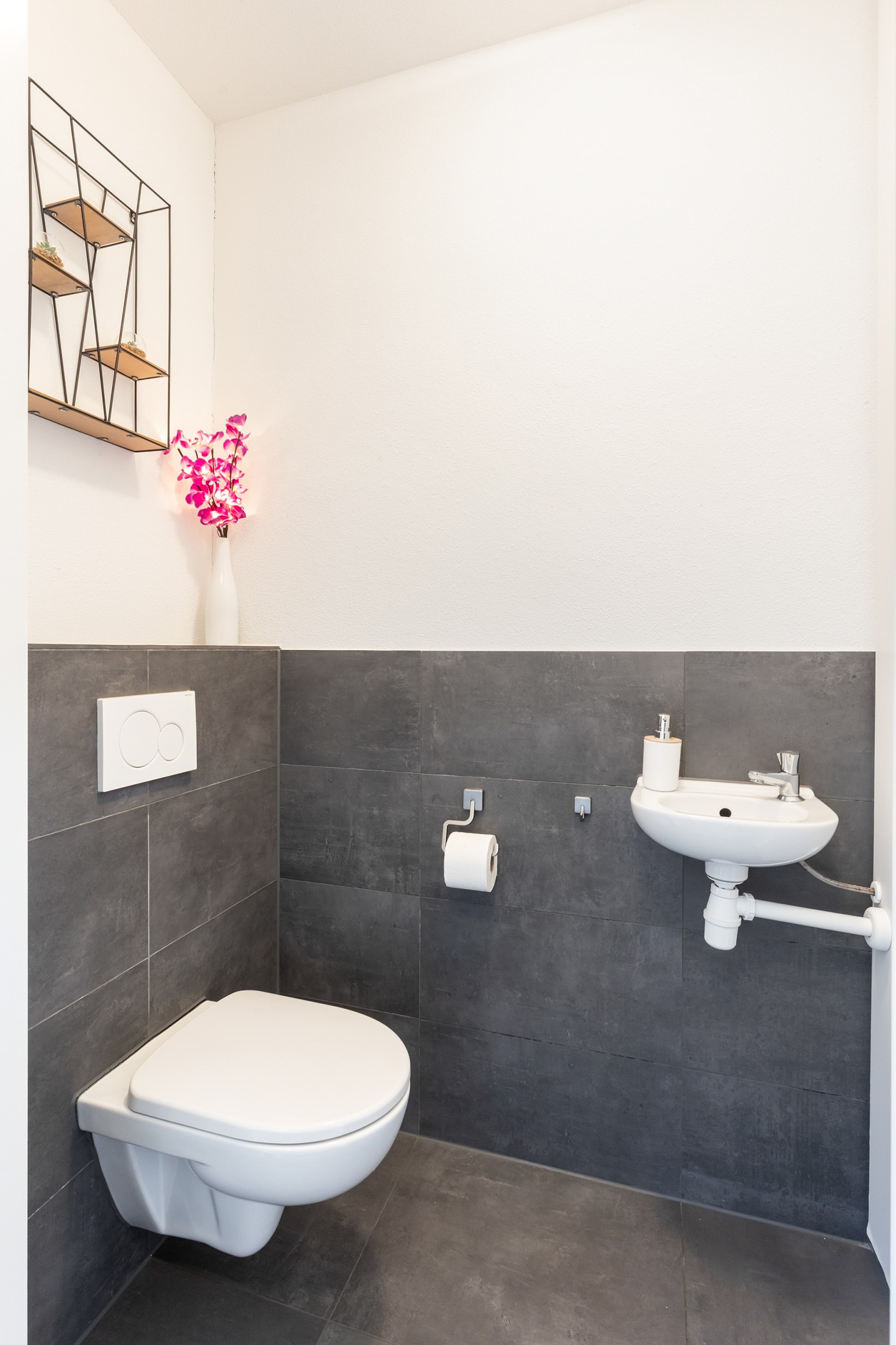 Hoekwoning te koop: Rusalkastraat 27, Apeldoorn