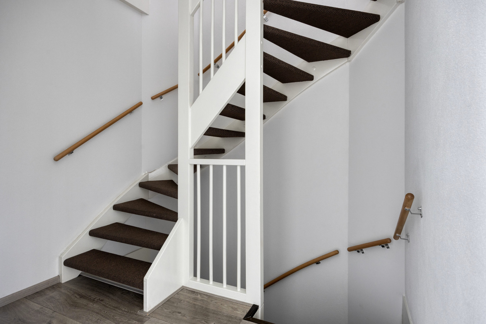 Tussenwoning te koop: Parsivalstraat 5, Apeldoorn