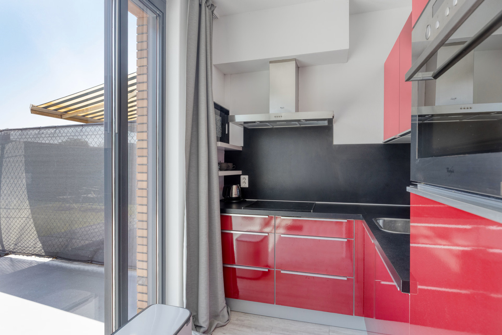 Tussenwoning te koop: Parsivalstraat 9, Apeldoorn