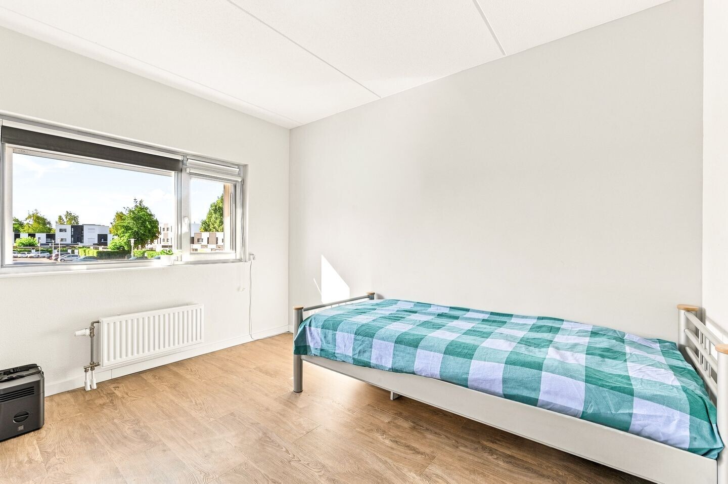 Tussenwoning te koop: Vuurvlinder 24, Apeldoorn
