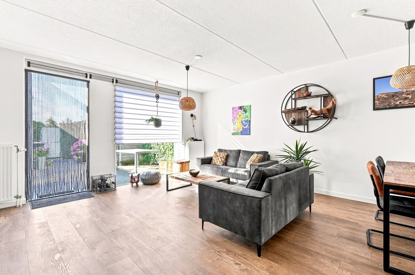 Tussenwoning te koop: Vuurvlinder 24, Apeldoorn