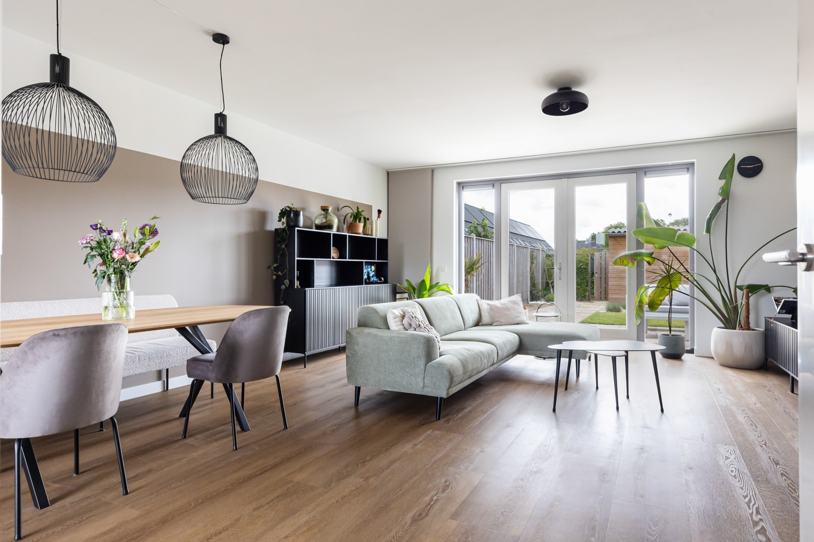 Tussenwoning te koop: Van Baerstraat 60, Apeldoorn