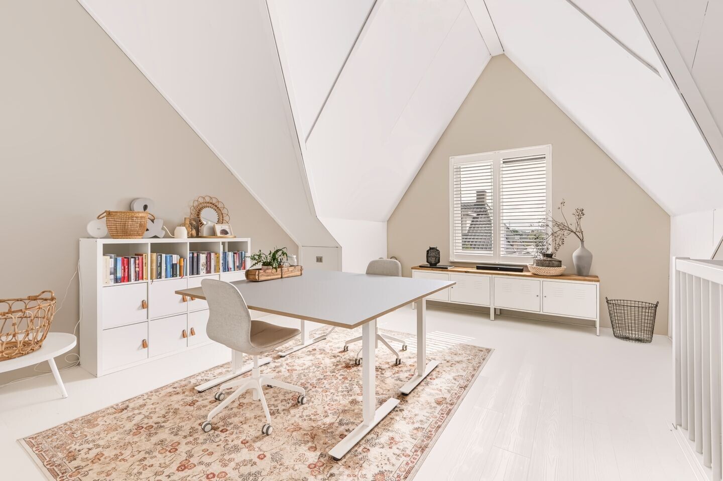 Tussenwoning te koop: Hazenleger 33, Apeldoorn