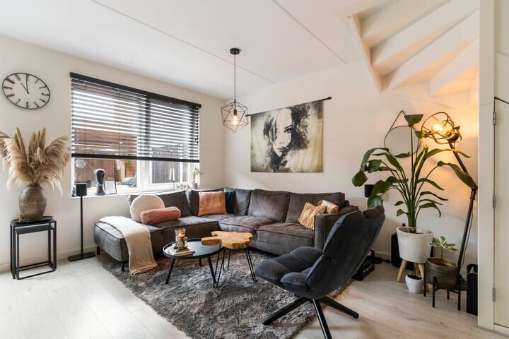 Tussenwoning te koop: Vosweide 58, Apeldoorn