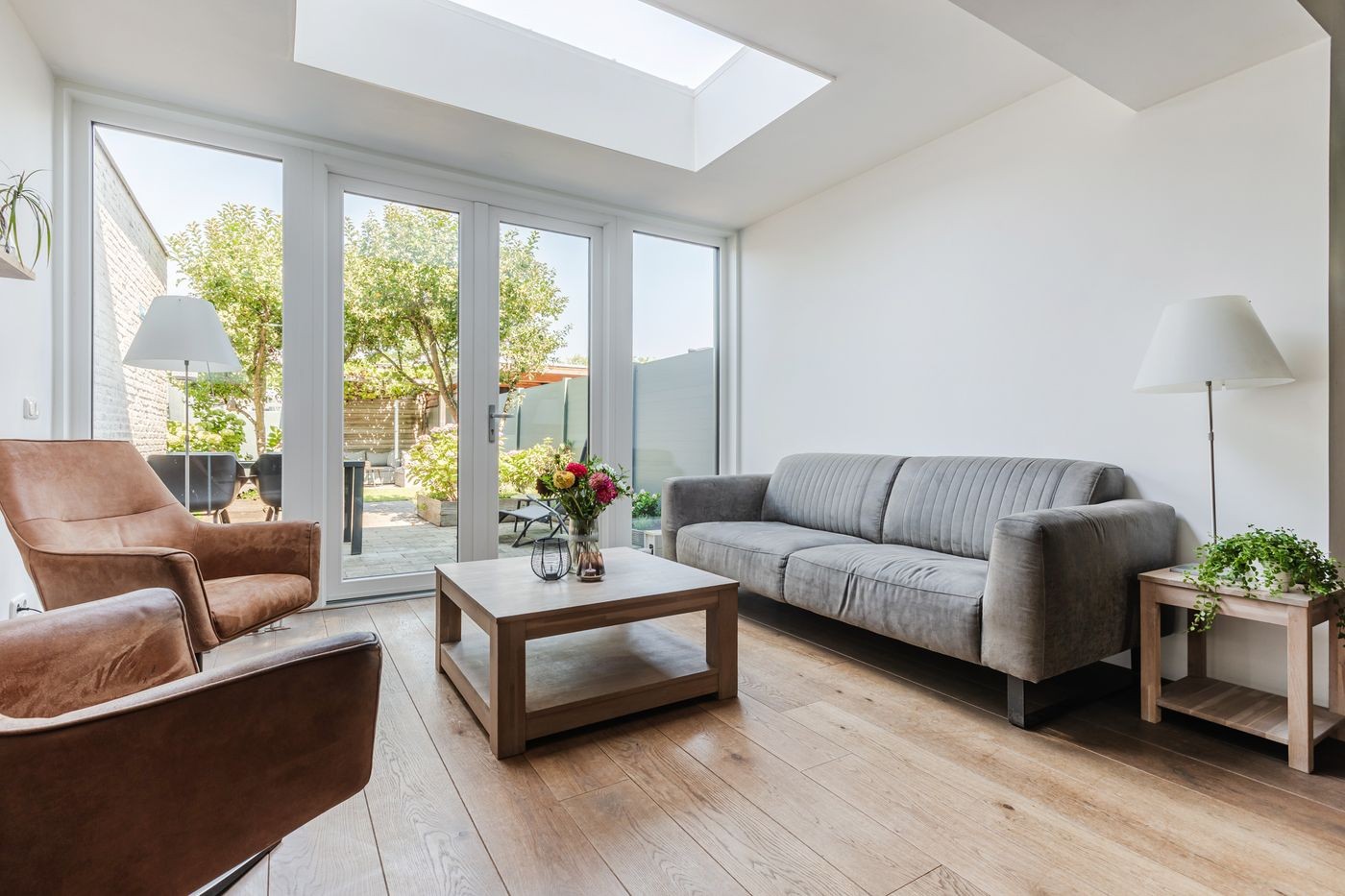 Tussenwoning te koop: Zonnewende 49, Apeldoorn