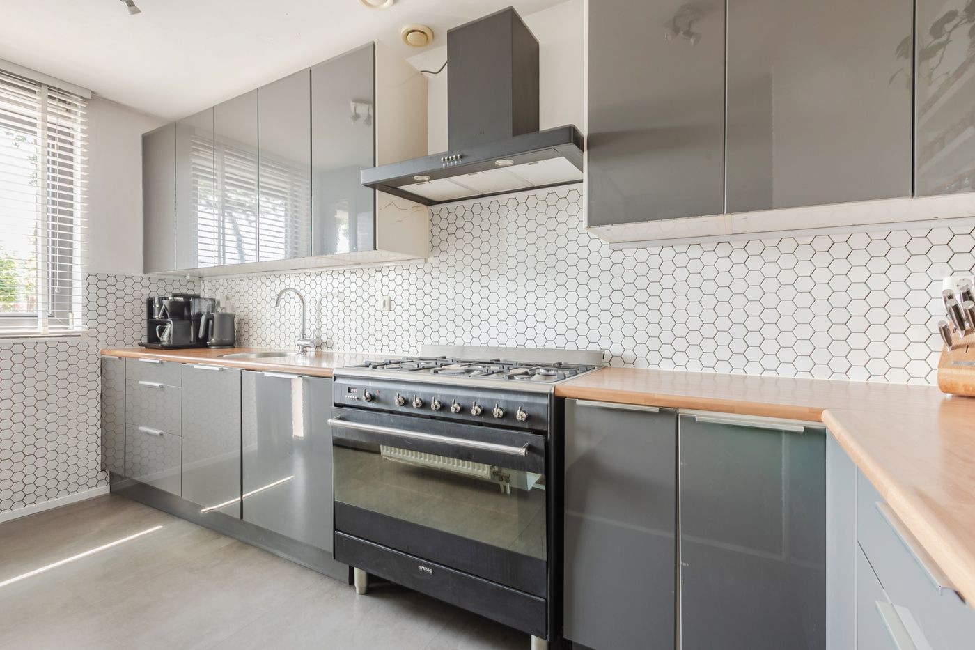 Tussenwoning te koop: Zonnewende 49, Apeldoorn