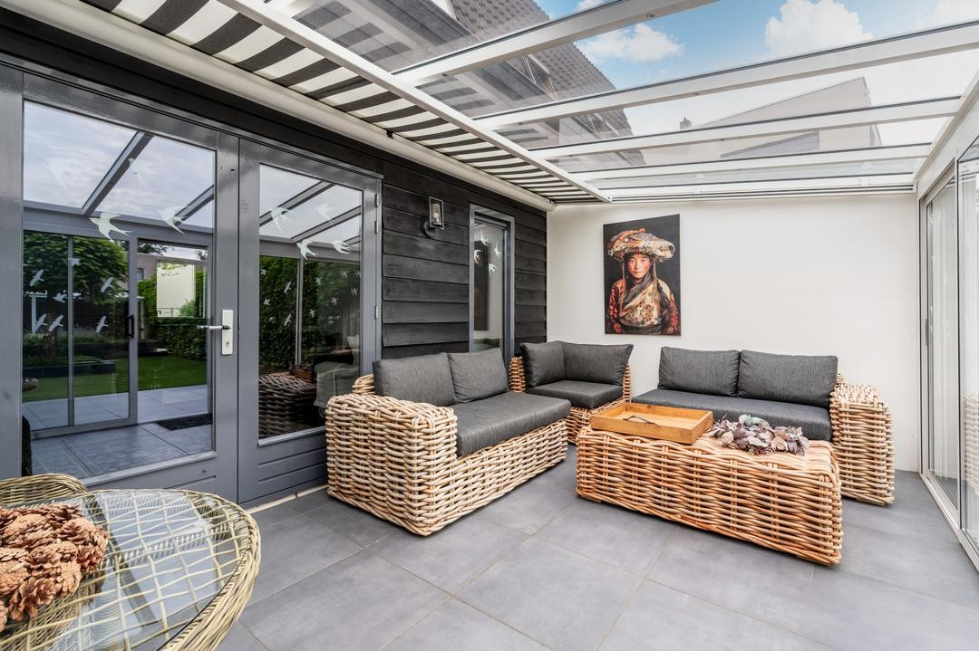 Tussenwoning te koop: De Bloementuin 28, Apeldoorn