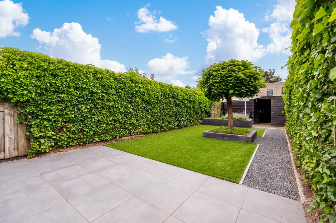 Tussenwoning te koop: De Bloementuin 28, Apeldoorn