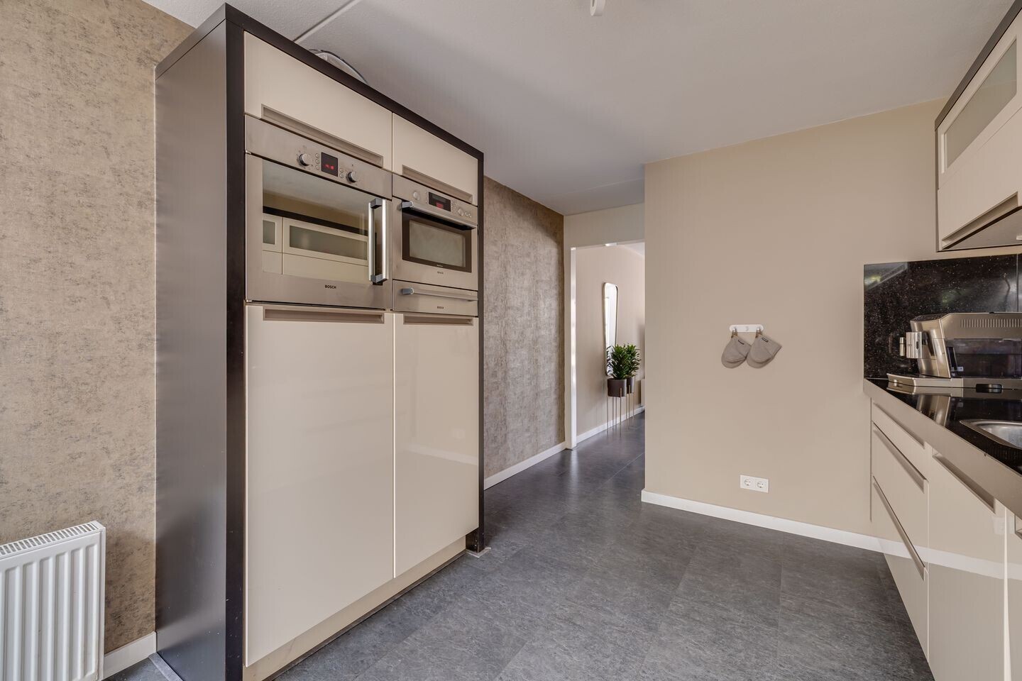Hoekwoning te koop: Het Schip 210, Apeldoorn