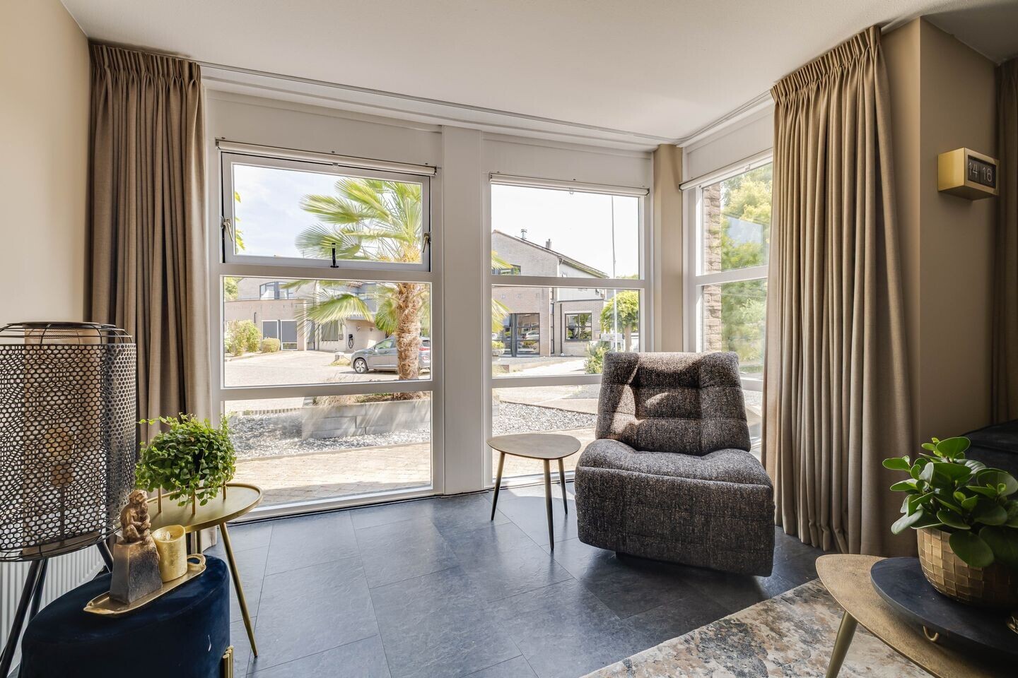 Hoekwoning te koop: Het Schip 210, Apeldoorn