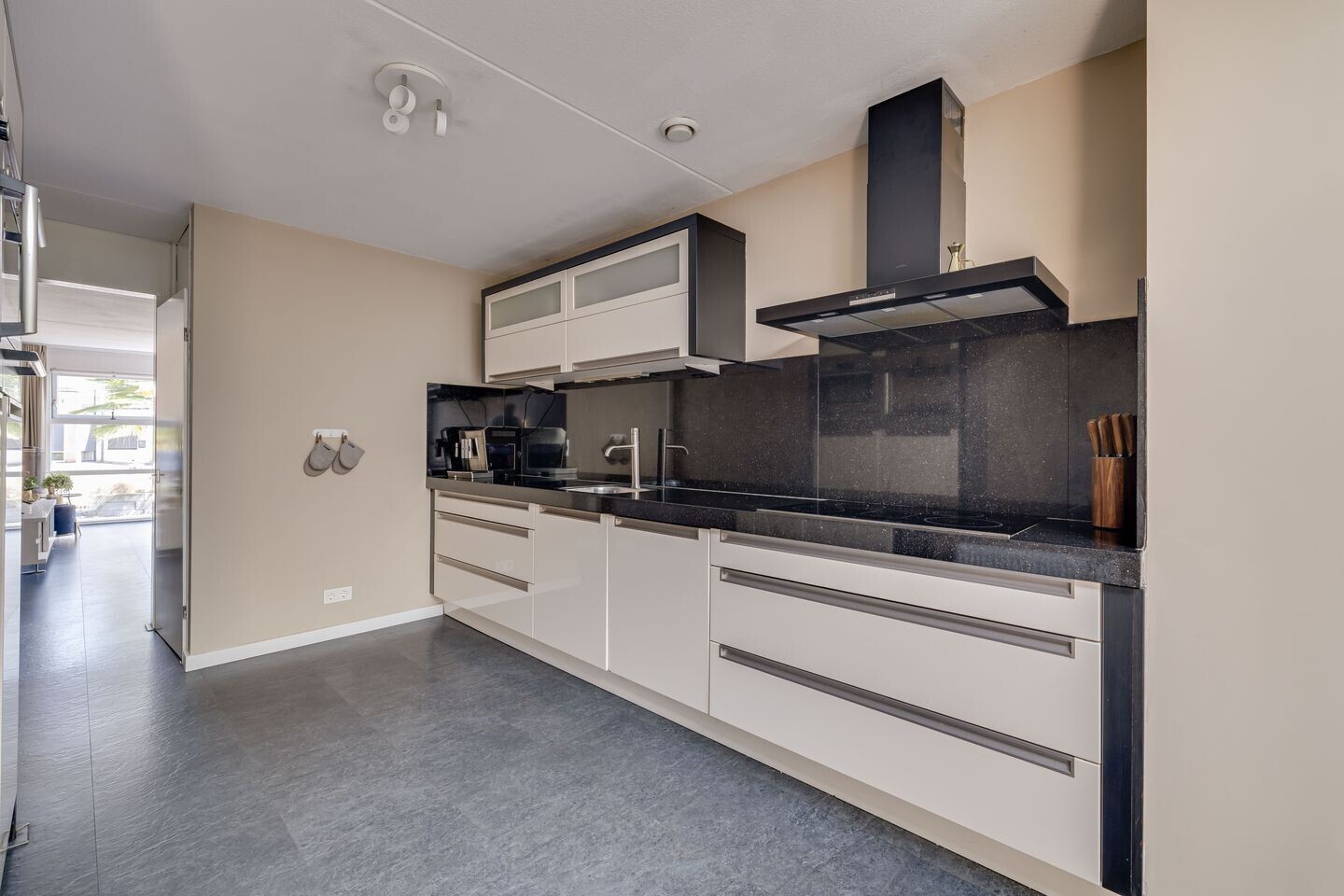Hoekwoning te koop: Het Schip 210, Apeldoorn