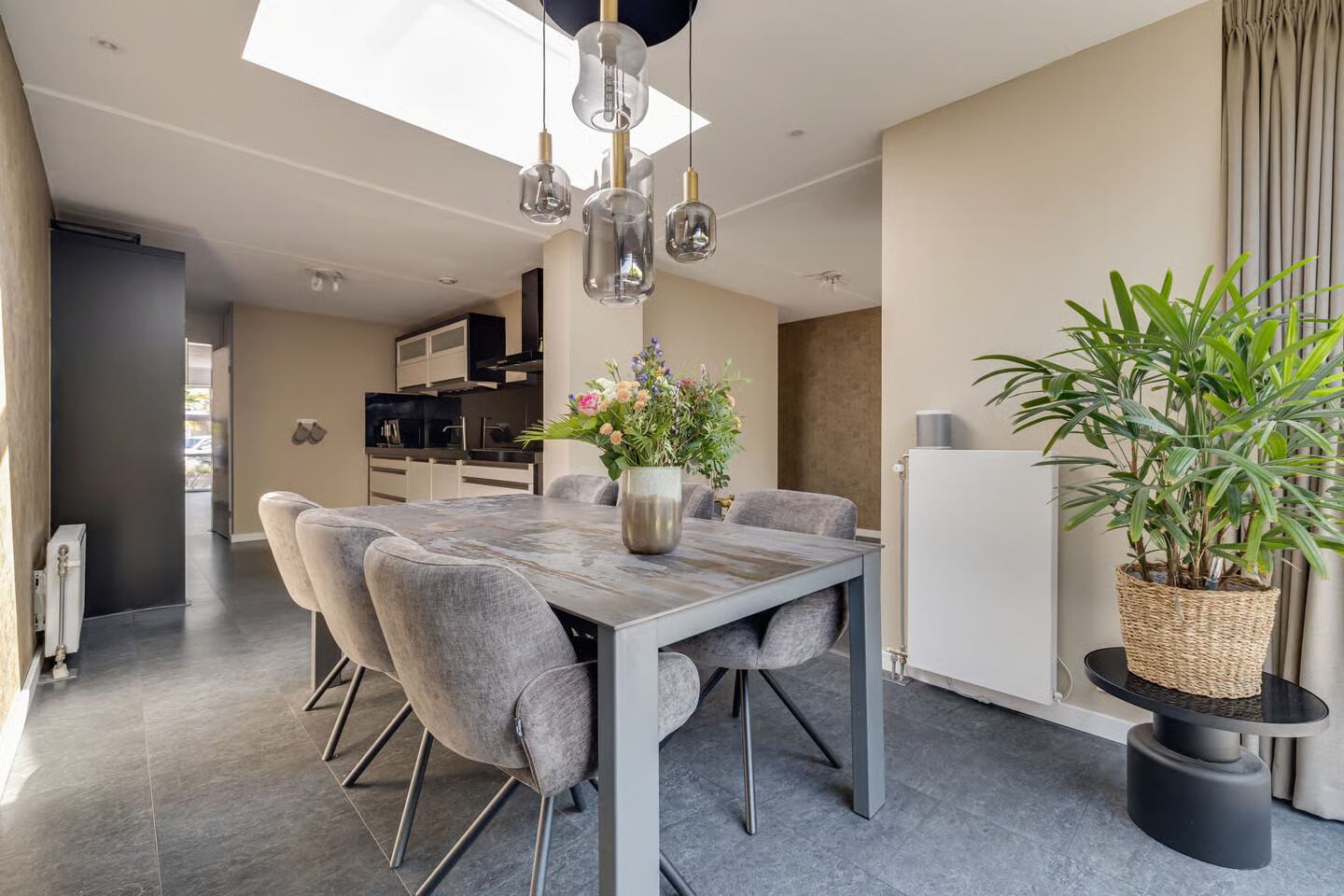 Hoekwoning te koop: Het Schip 210, Apeldoorn