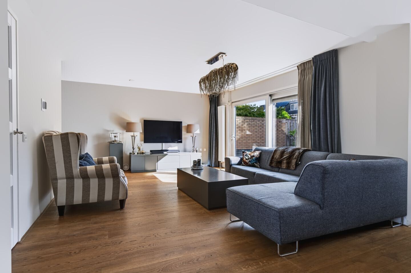 Hoekwoning te koop: Het Kasteel 27, Apeldoorn