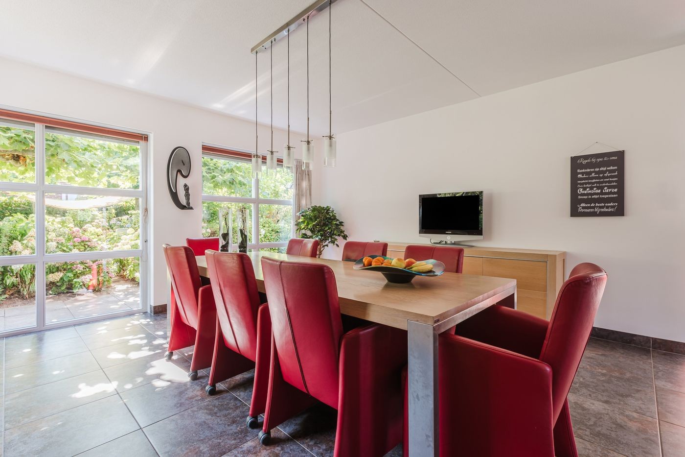 Vrijstaande woning te koop: Vossenbeshof 4, Apeldoorn