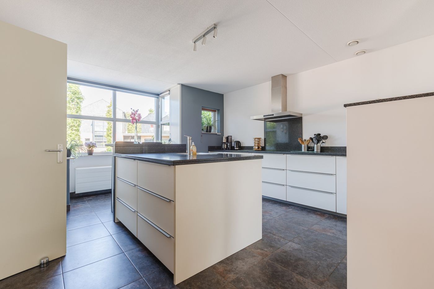Vrijstaande woning te koop: Vossenbeshof 4, Apeldoorn