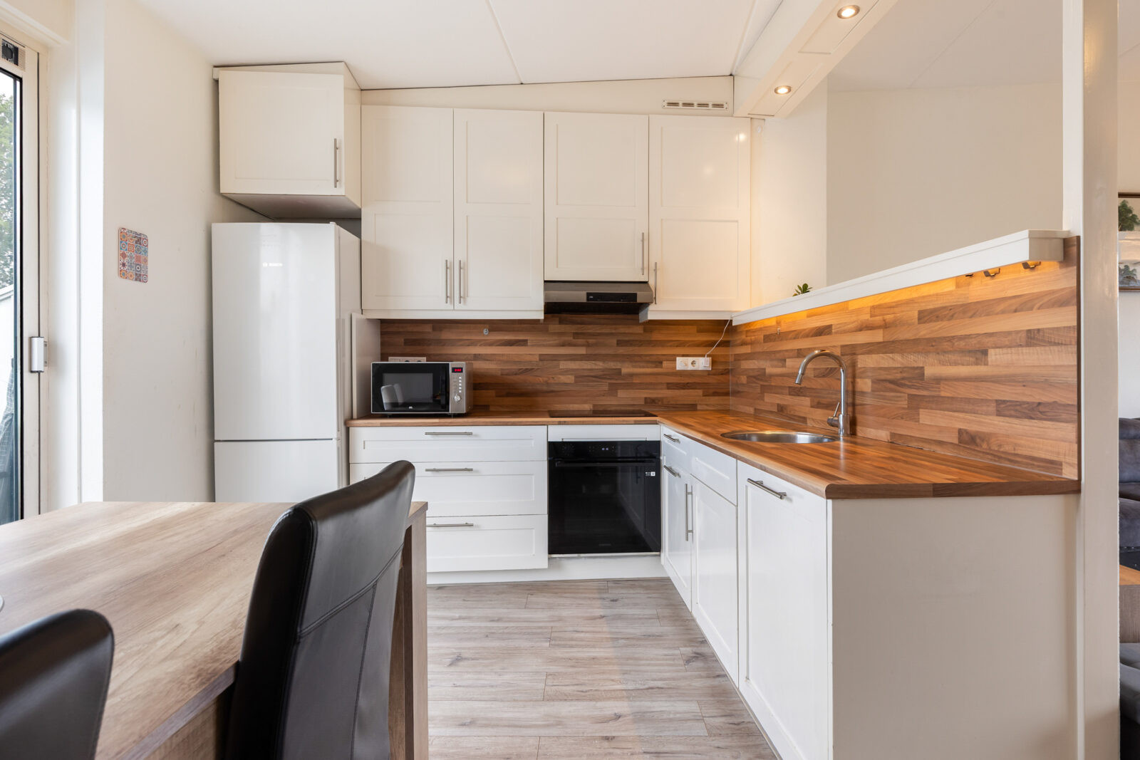 Tussenwoning te koop: De Burcht 32, Apeldoorn
