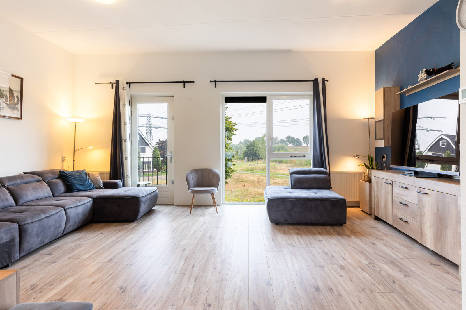 Tussenwoning te koop: De Burcht 32, Apeldoorn