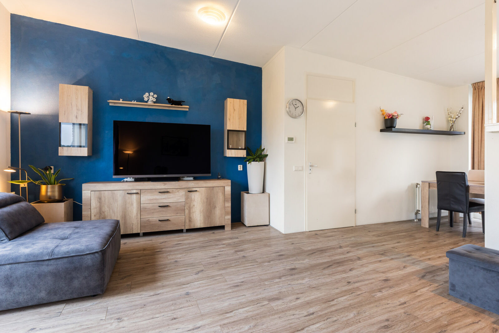 Tussenwoning te koop: De Burcht 32, Apeldoorn