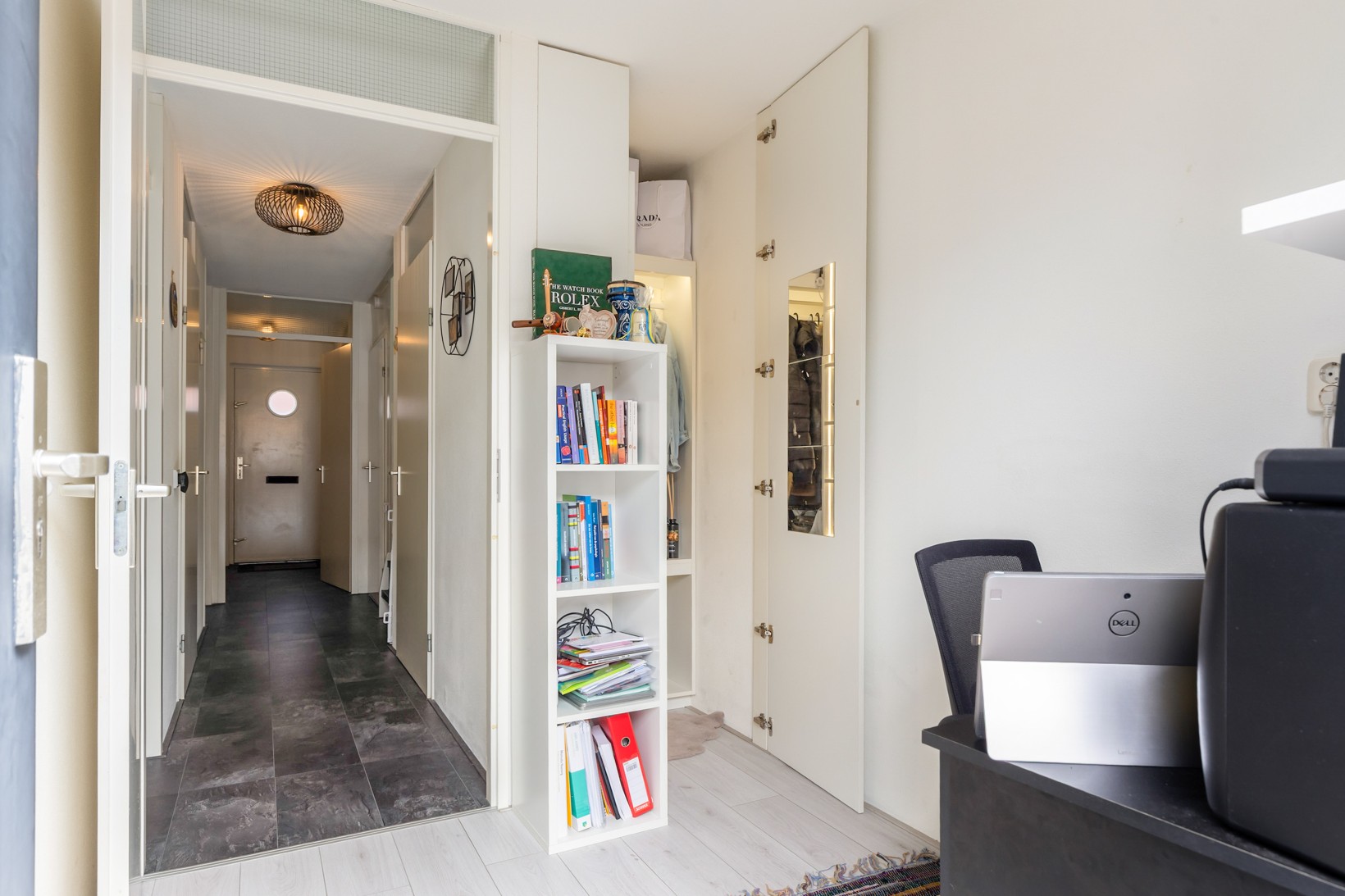Tussenwoning te koop: De Hovenlaan 79, Apeldoorn