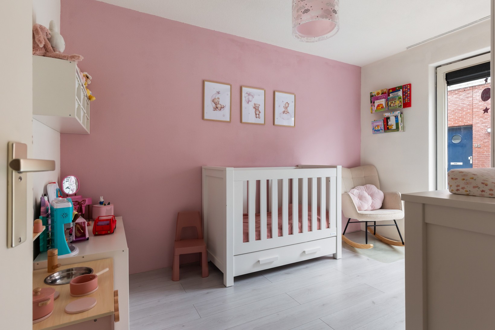 Tussenwoning te koop: De Hovenlaan 79, Apeldoorn