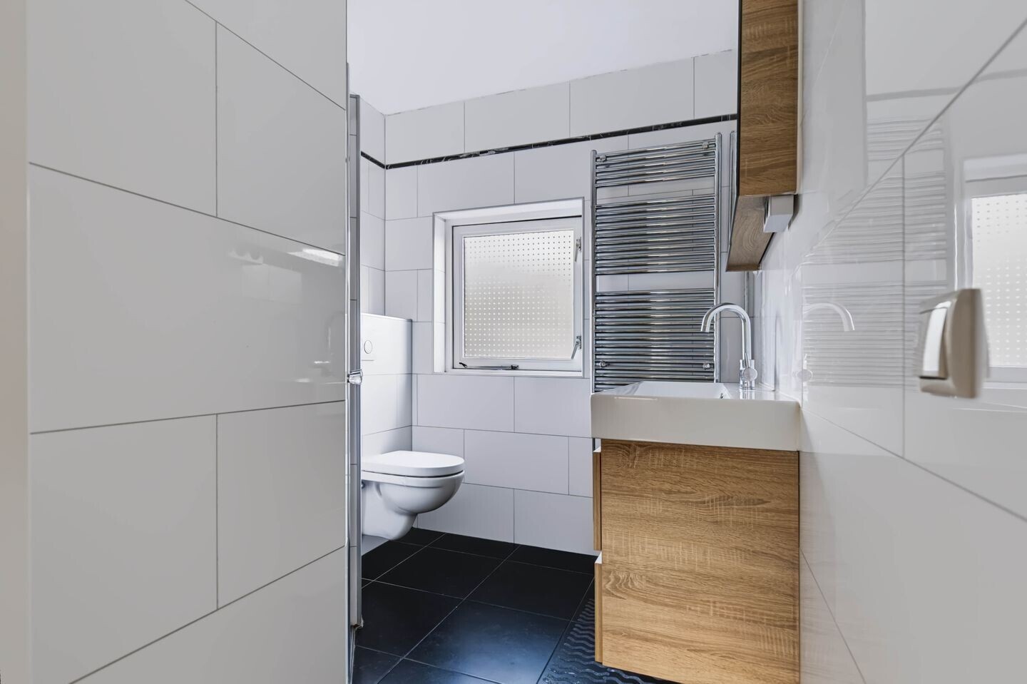 Tussenwoning te koop: Mergelland 32, Apeldoorn