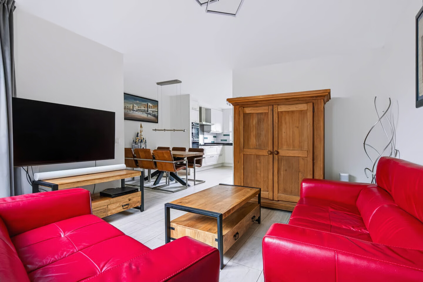 Tussenwoning te koop: Mergelland 32, Apeldoorn