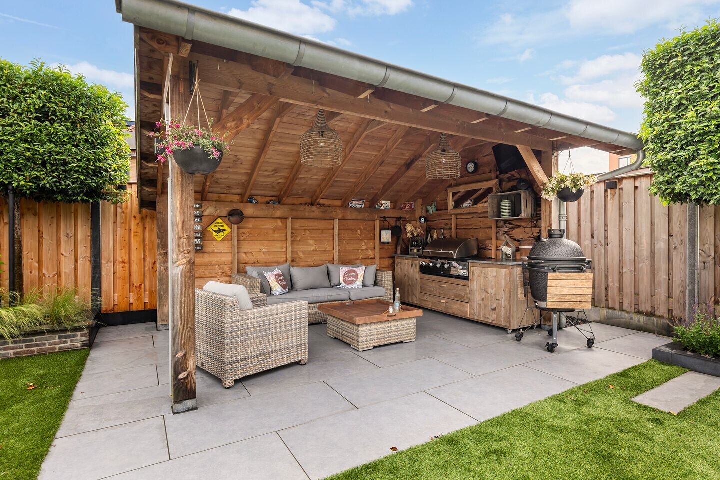 Tussenwoning te koop: Ommeland 6, Apeldoorn