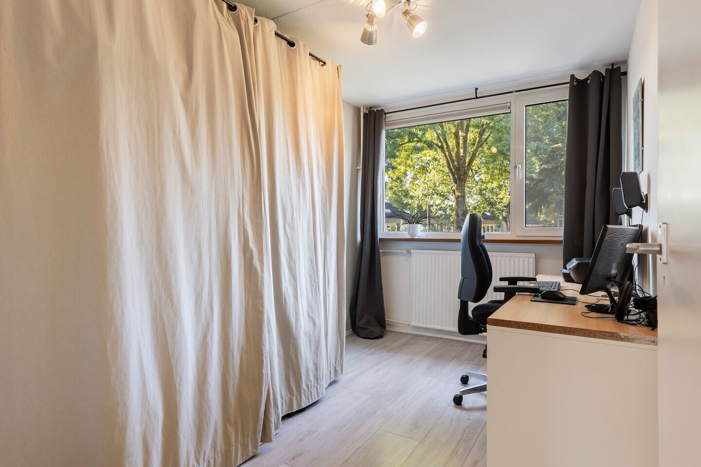 Tussenwoning te koop: Drapeniersdonk 350, Apeldoorn