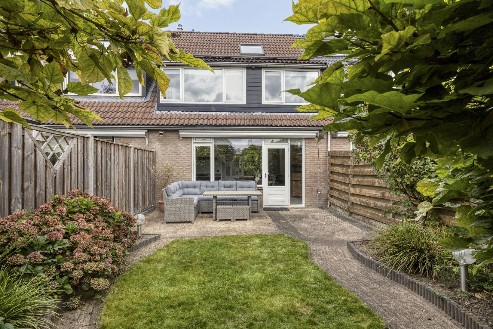 Tussenwoning te koop: Turfstekershoeve 103, Apeldoorn