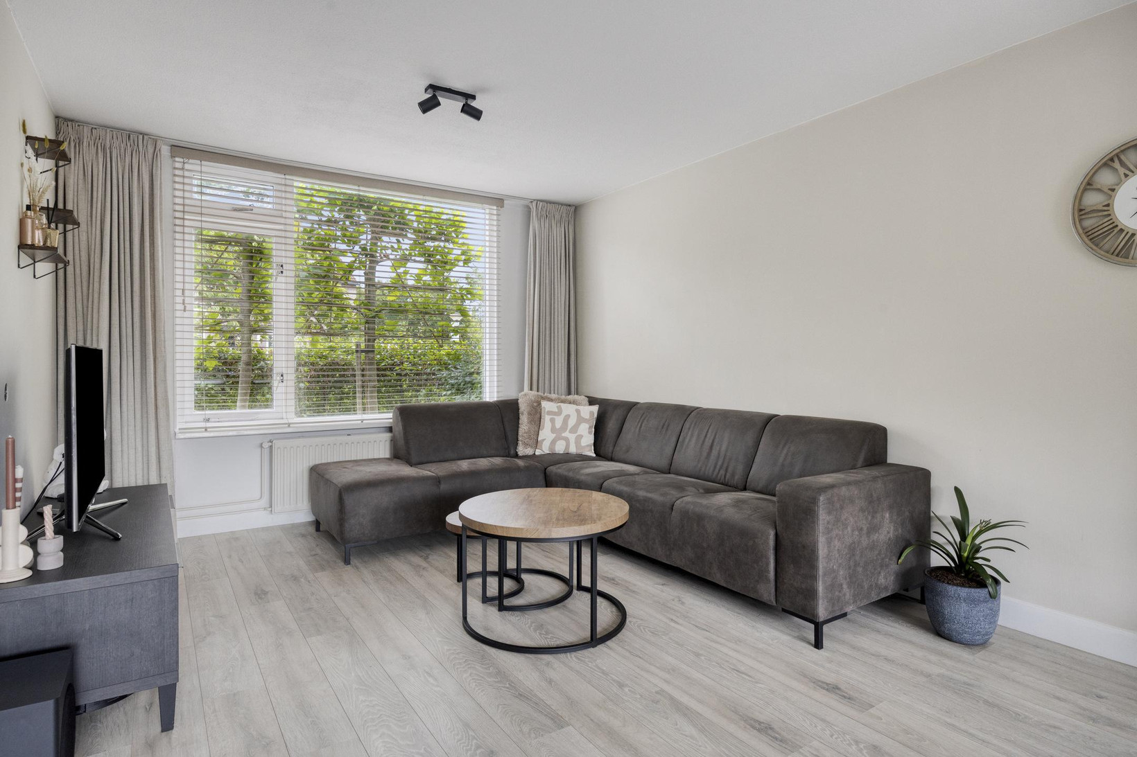 Tussenwoning te koop: Turfstekershoeve 103, Apeldoorn