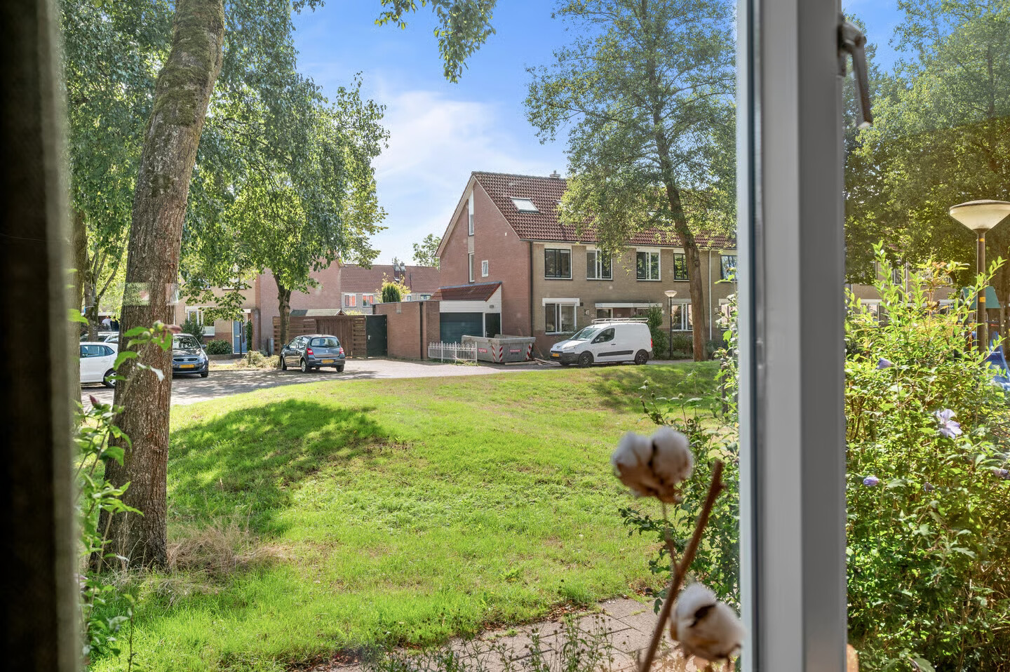 Tussenwoning te koop: Straatmakershoeve 12, Apeldoorn
