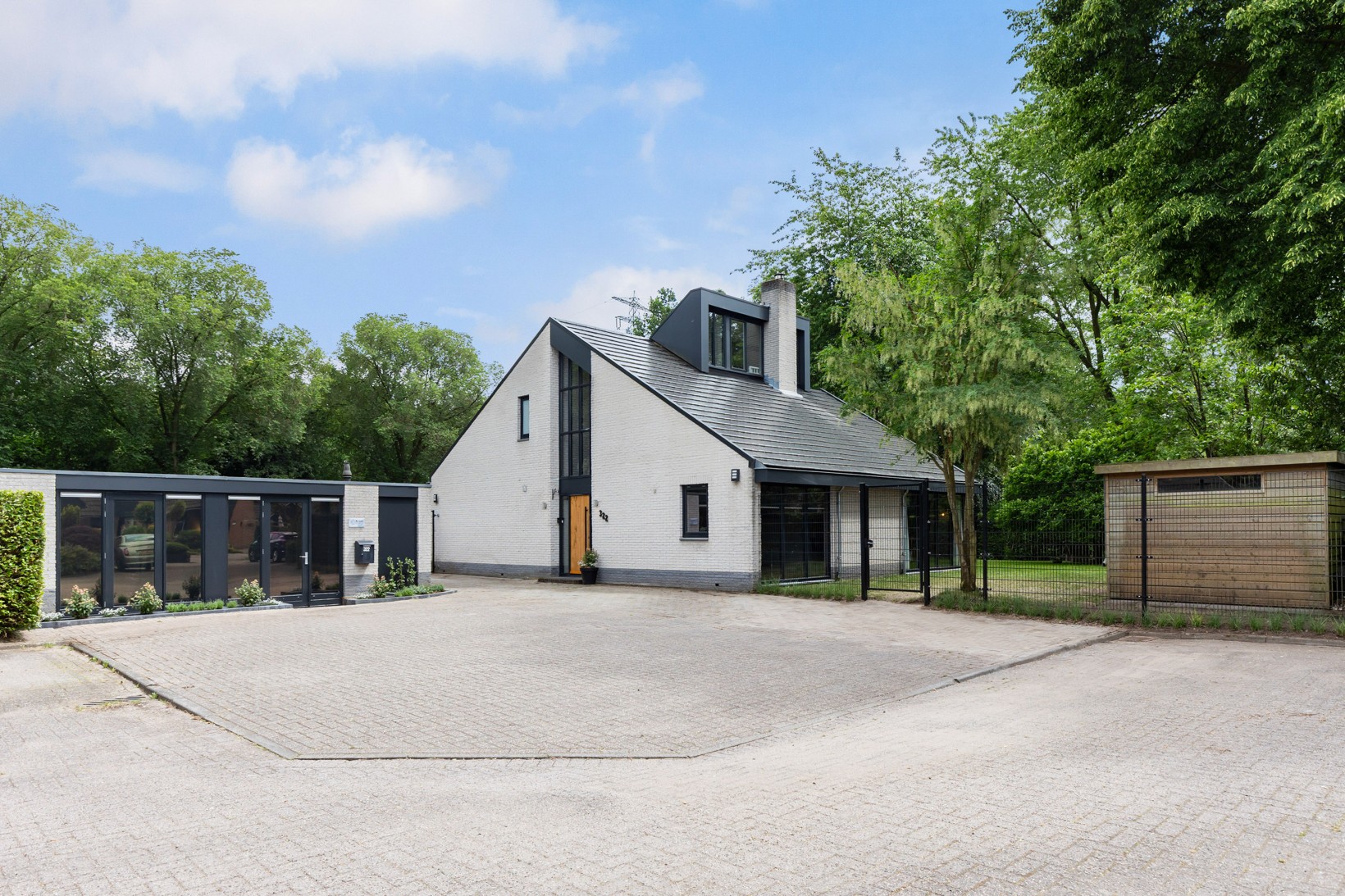 Vrijstaande woning te koop: Bouwmeestershoeve 322, Apeldoorn
