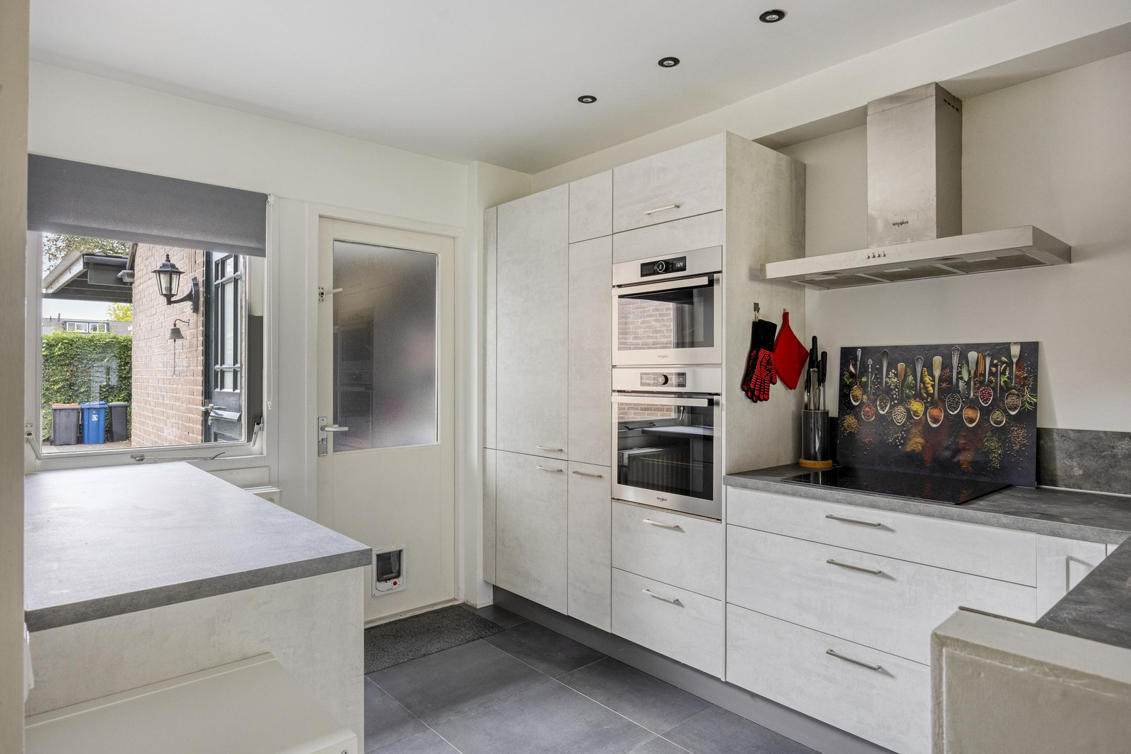 Tussenwoning te koop: Beiaardiershoeve 7, Apeldoorn