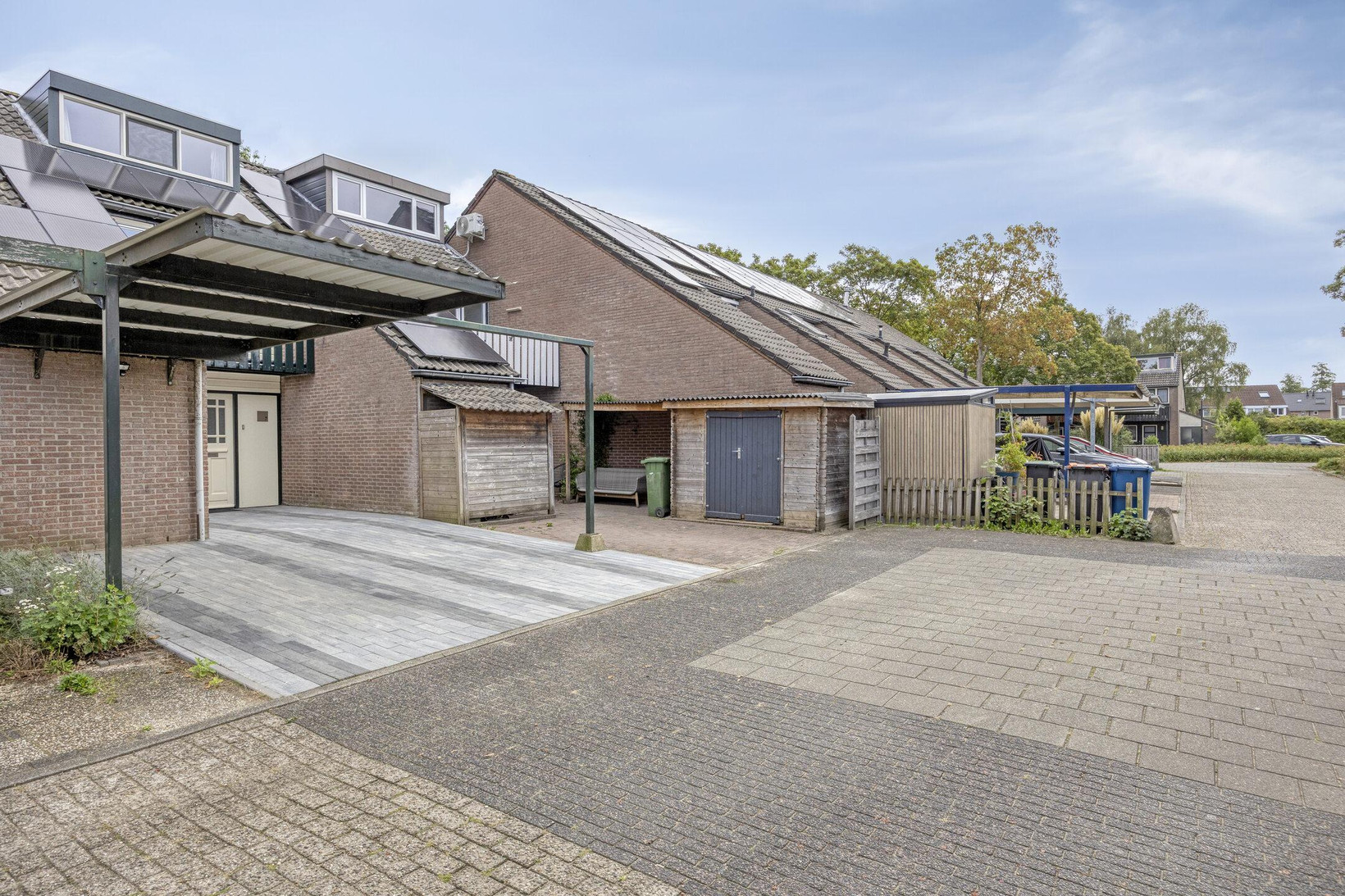 Tussenwoning te koop: Beiaardiershoeve 7, Apeldoorn