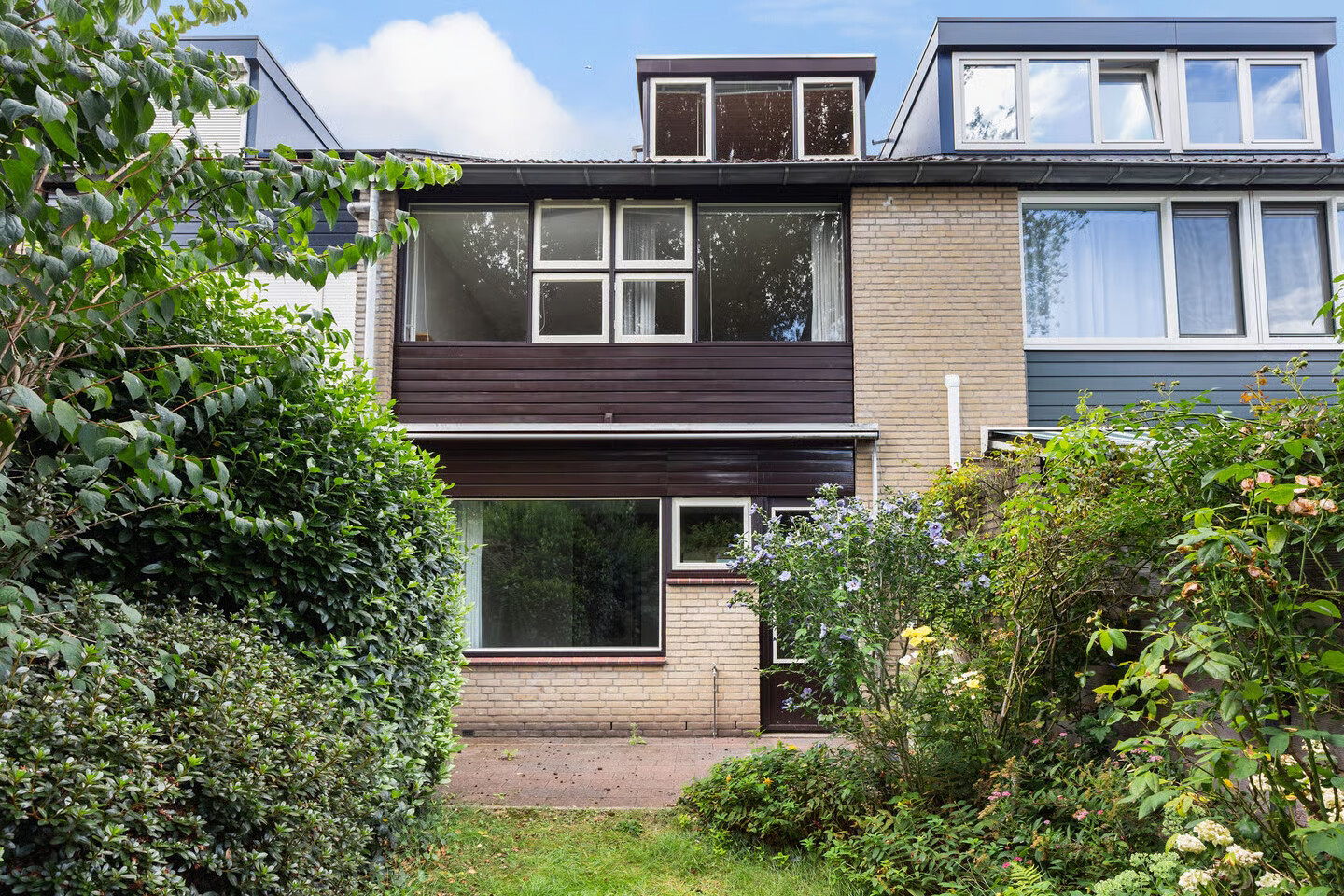 Tussenwoning te koop: Poortersveld 404, Apeldoorn