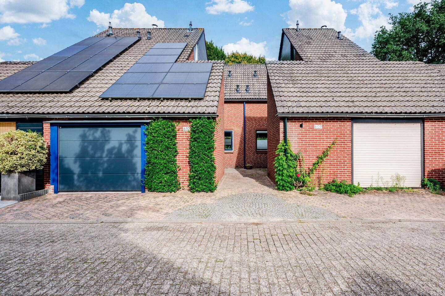 Tussenwoning te koop: Holtrichtersveld 610, Apeldoorn