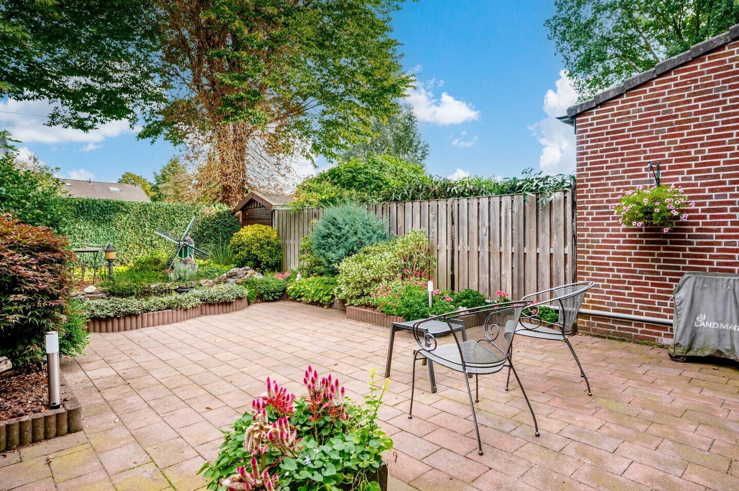 Tussenwoning te koop: Holtrichtersveld 610, Apeldoorn