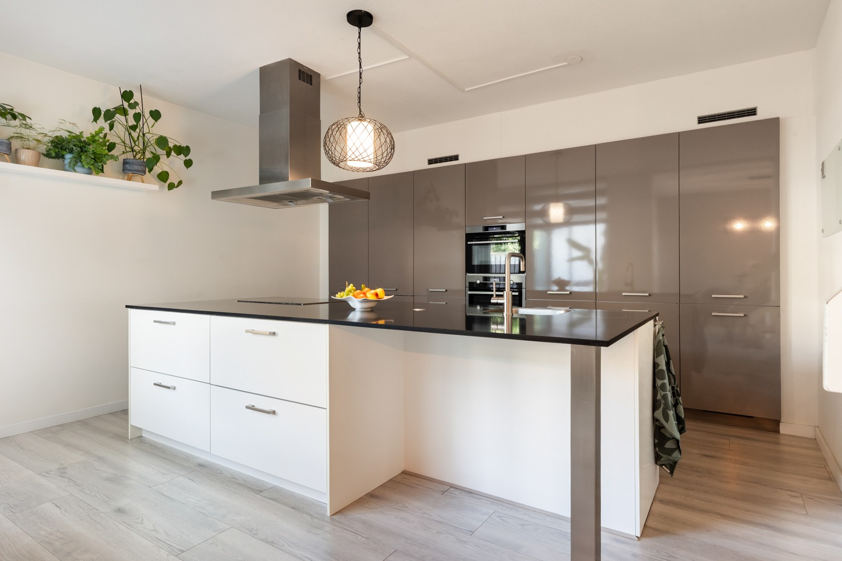 Tussenwoning te koop: Rietdekkersdreef 528, Apeldoorn