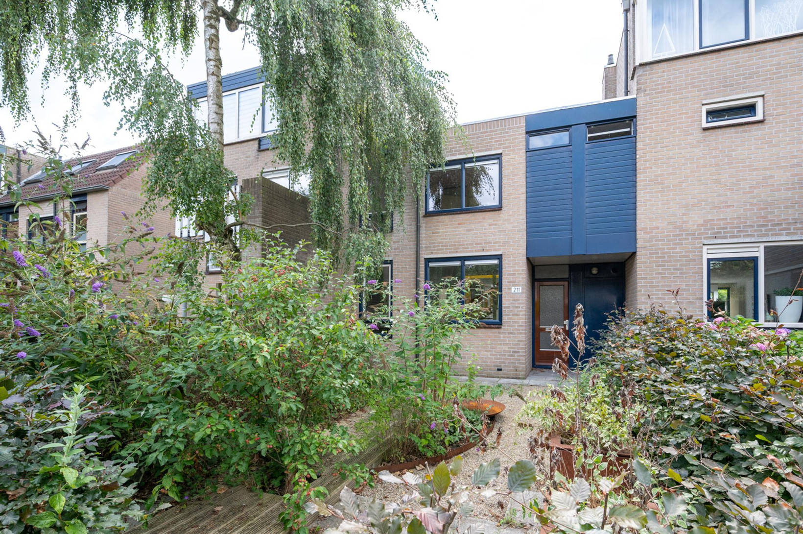 Tussenwoning te koop: Olieslagershorst 211, Apeldoorn