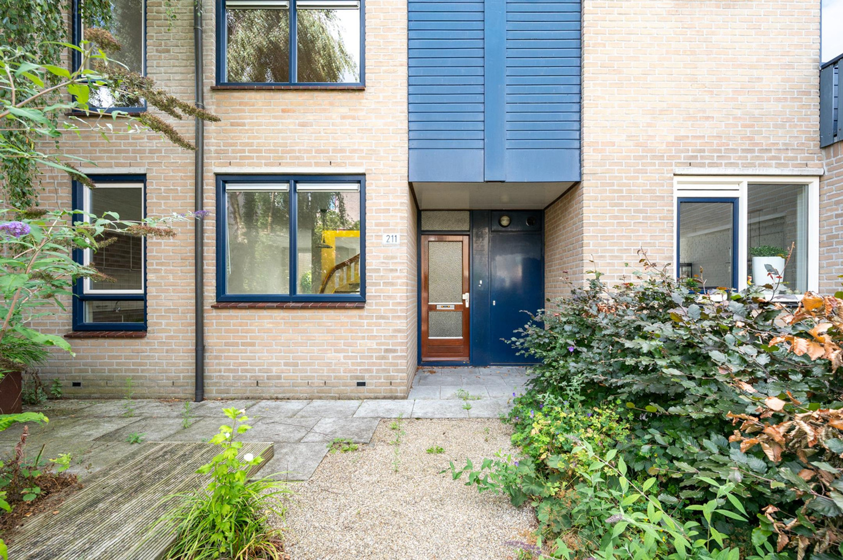 Tussenwoning te koop: Olieslagershorst 211, Apeldoorn