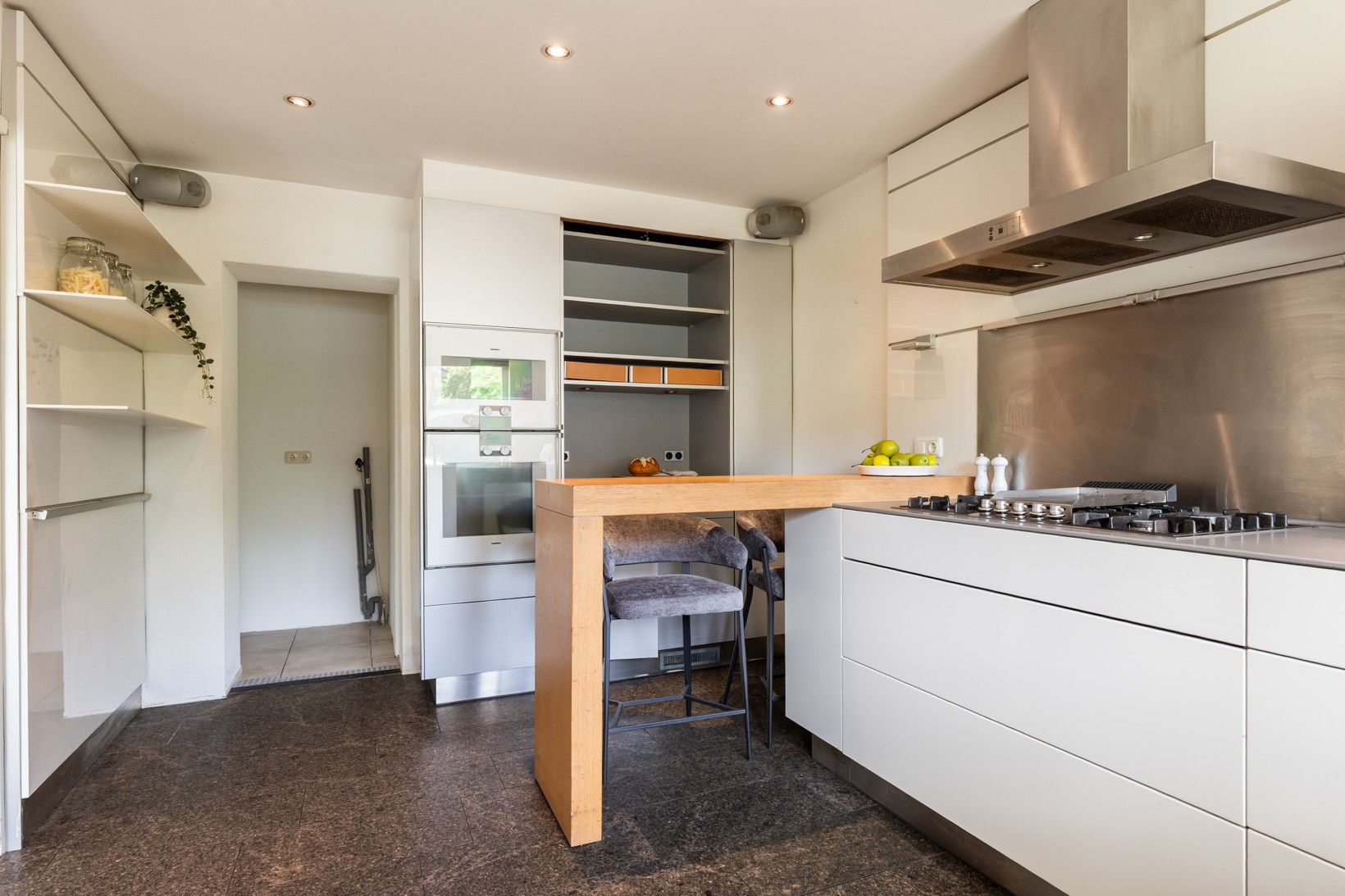 Tussenwoning te koop: Elegastgaarde 114, Apeldoorn