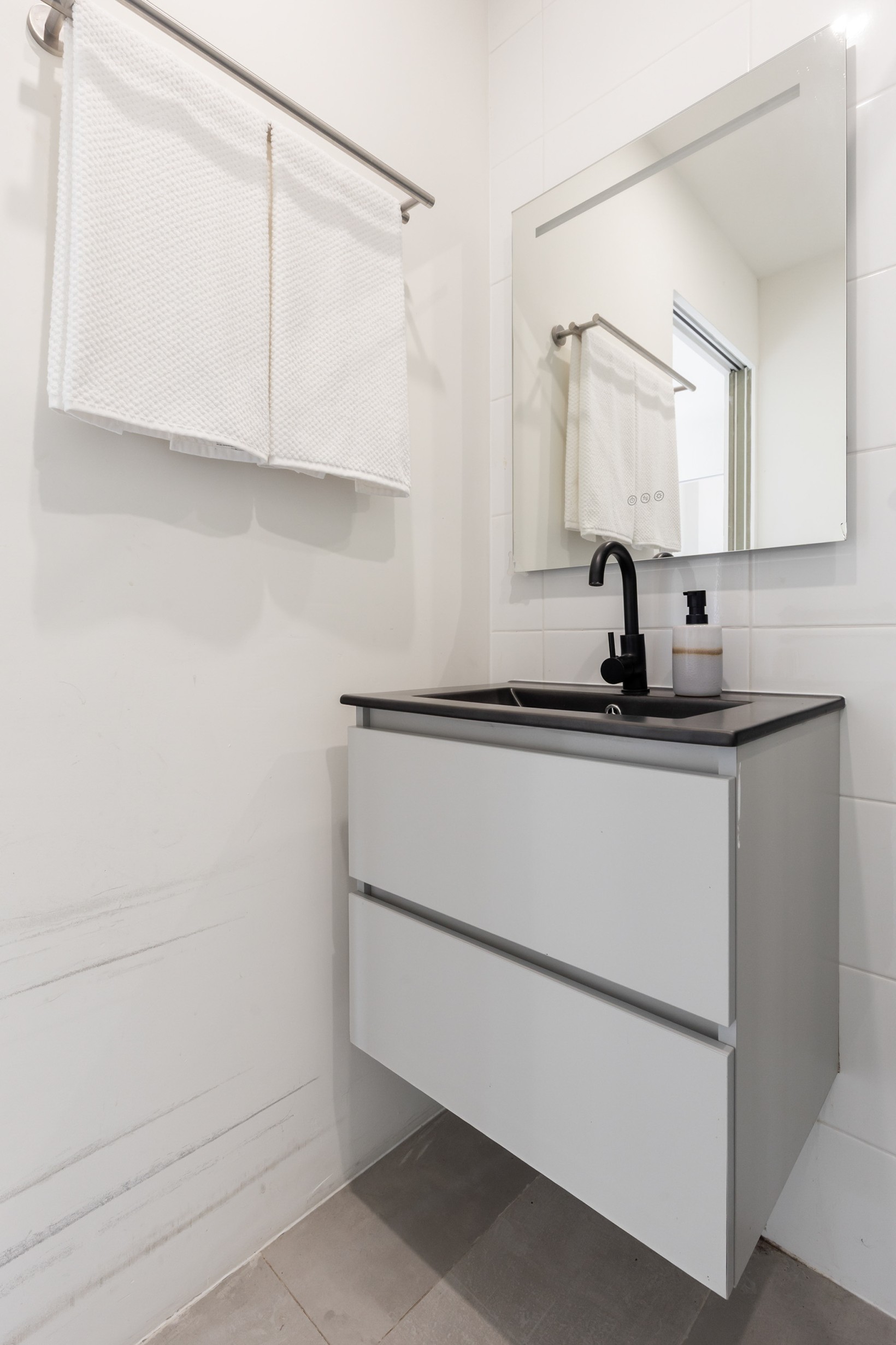 Tussenwoning te koop: Elegastgaarde 114, Apeldoorn