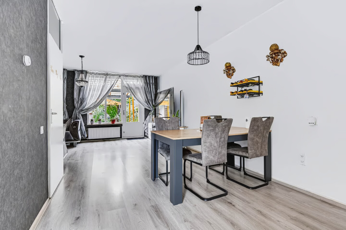 Tussenwoning te koop: Gijsbrechtgaarde 308, Apeldoorn