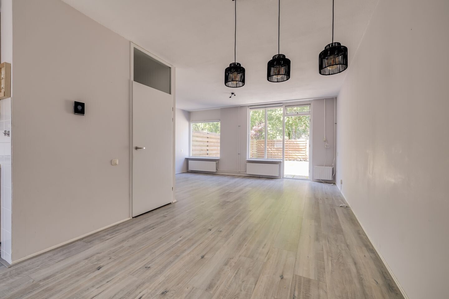 Tussenwoning te koop: Jaromirgaarde 420, Apeldoorn