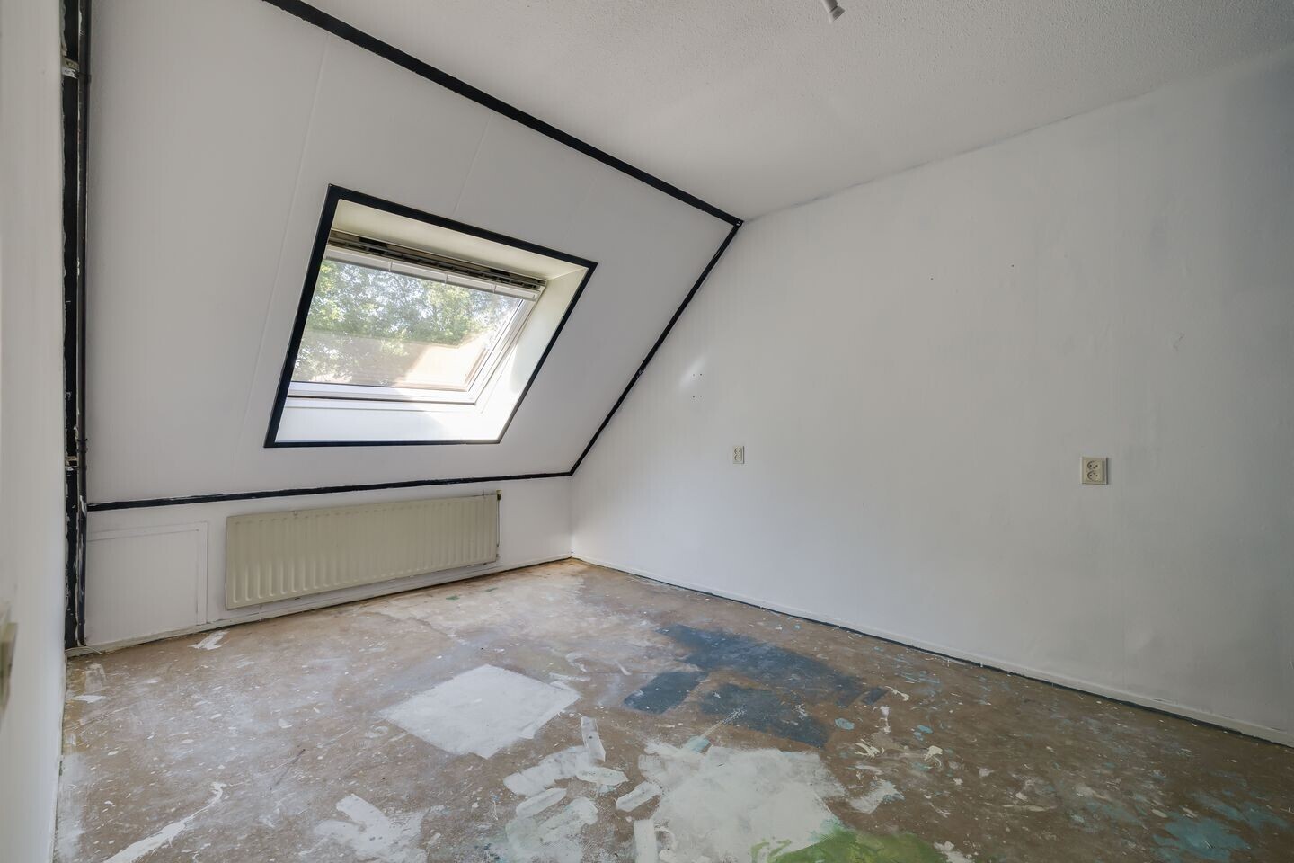 Tussenwoning te koop: Jaromirgaarde 420, Apeldoorn
