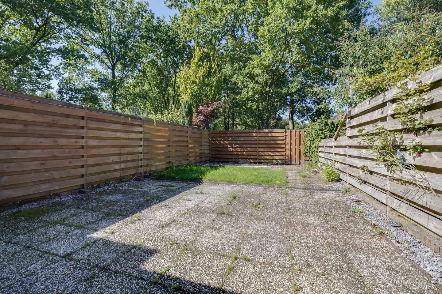 Tussenwoning te koop: Jaromirgaarde 420, Apeldoorn