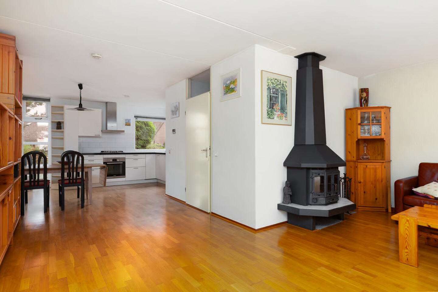 Tussenwoning te koop: Pallietergaarde 327, Apeldoorn