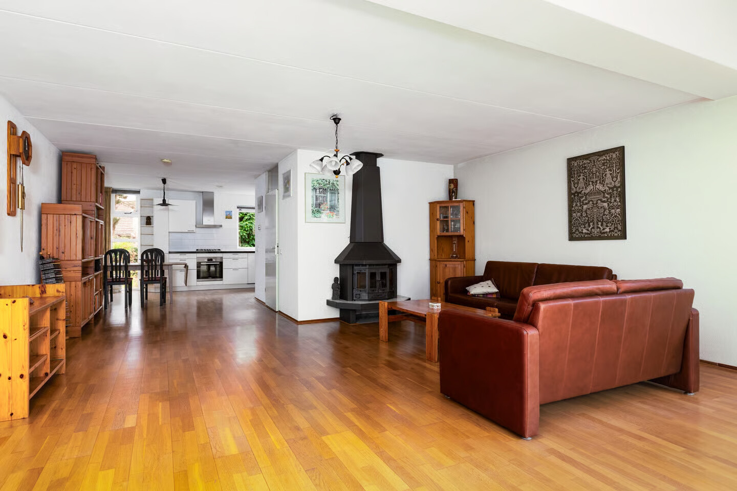 Tussenwoning te koop: Pallietergaarde 327, Apeldoorn